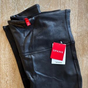 NWT Spanx Black Metallic Faux Leather Leggings Size L